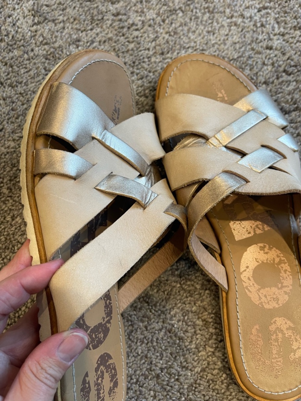 Sorel Leather Slide Sandals Silver & Cream Woven Straps Size 9 - Picture 3 of 6
